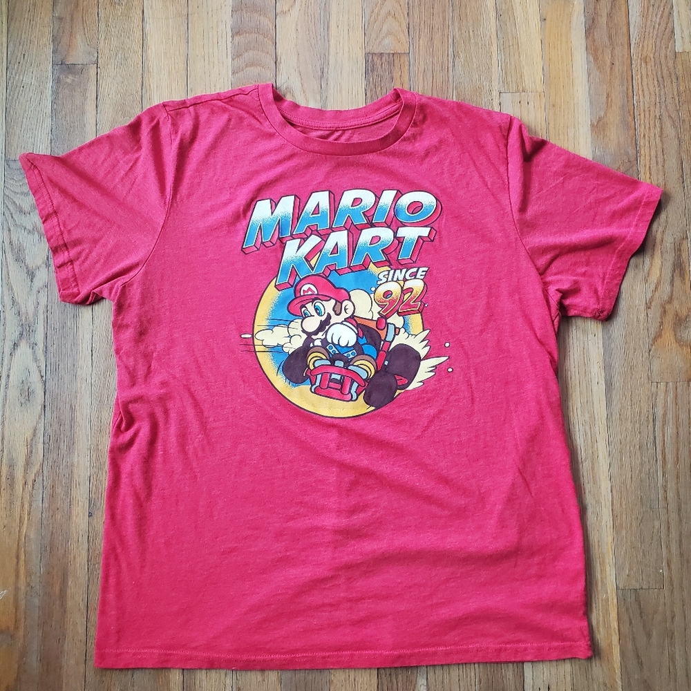 Mario‎ Kart Red Short Sleeve Graphic TShirt Size 2xl